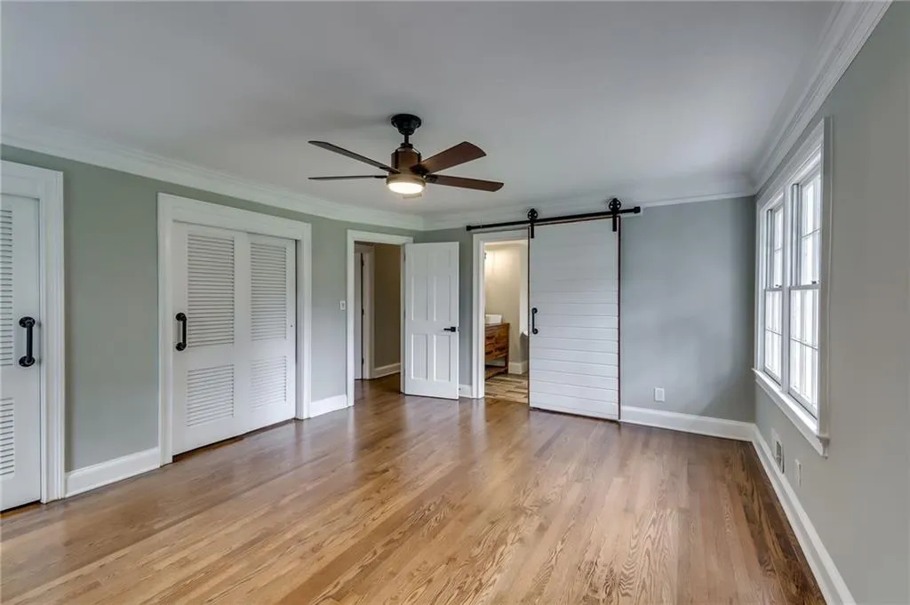 5335 Peachtree Dunwoody Road, Sandy Springs, Georgia 30342, 4 Bedrooms Bedrooms, ,3 BathroomsBathrooms,Residential,Sold,5335 Peachtree Dunwoody Road,7021659