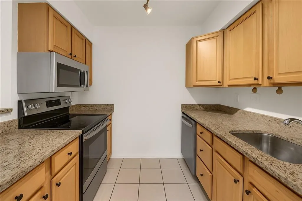 2510 Huntingdon Chase, Atlanta, Georgia 30350, 1 Bedroom Bedrooms, ,1 BathroomBathrooms,Residential,For Sale,2510 Huntingdon Chase,7697052