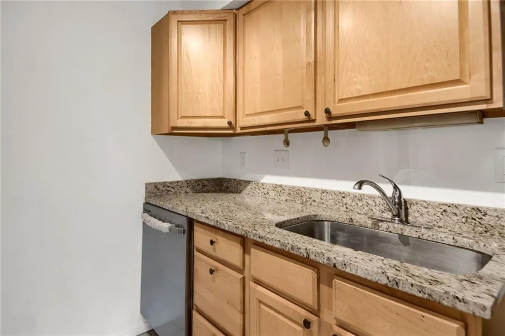 2510 Huntingdon Chase, Atlanta, Georgia 30350, 1 Bedroom Bedrooms, ,1 BathroomBathrooms,Residential,For Sale,2510 Huntingdon Chase,7697052