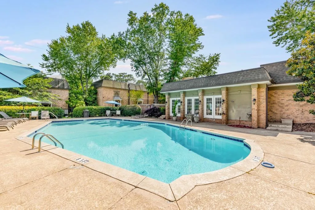 6980 Roswell Road Unit N5, Atlanta, Georgia 30328, 3 Bedrooms Bedrooms, ,2 BathroomsBathrooms,Residential,Sold,6980 Roswell Road Unit N5,7059325