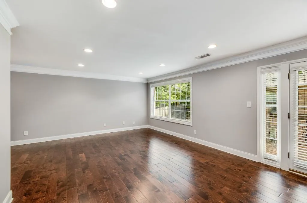 6980 Roswell Road Unit N5, Atlanta, Georgia 30328, 3 Bedrooms Bedrooms, ,2 BathroomsBathrooms,Residential,Sold,6980 Roswell Road Unit N5,7059325