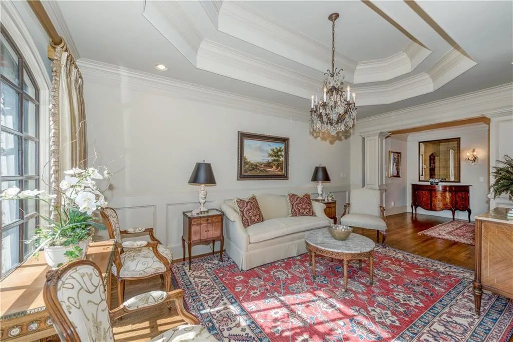 4941 Long Island Drive Nw, Sandy Springs, Georgia 30327, 5 Bedrooms Bedrooms, ,4 BathroomsBathrooms,Residential,Sold,4941 Long Island Drive Nw,5799594