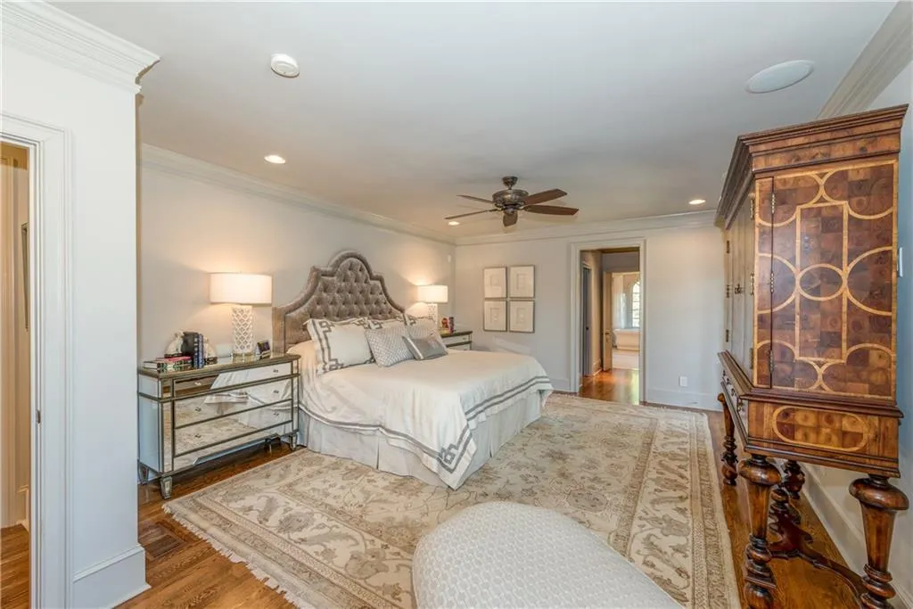 4941 Long Island Drive Nw, Sandy Springs, Georgia 30327, 5 Bedrooms Bedrooms, ,4 BathroomsBathrooms,Residential,Sold,4941 Long Island Drive Nw,5799594