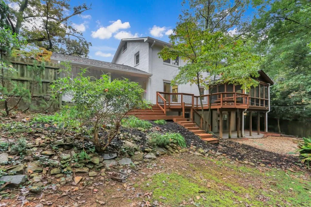 6630 Williamson Drive, Atlanta, Georgia 30328, 4 Bedrooms Bedrooms, ,3 BathroomsBathrooms,Residential,Sold,6630 Williamson Drive,6796597