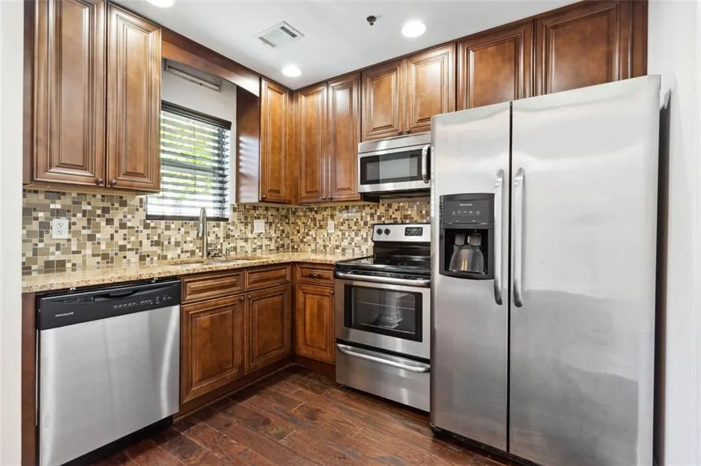 265 Winding River Drive Unit #c, Atlanta, Georgia 30350, 2 Bedrooms Bedrooms, ,1 BathroomBathrooms,Residential,Sold,265 Winding River Drive Unit #c,7202257