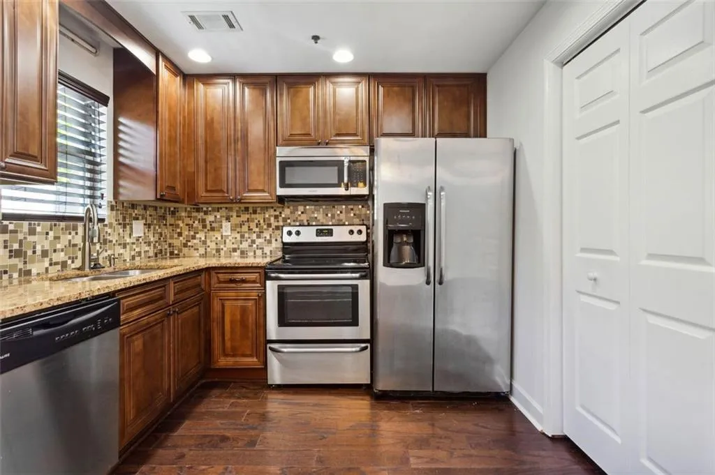265 Winding River Drive Unit #c, Atlanta, Georgia 30350, 2 Bedrooms Bedrooms, ,1 BathroomBathrooms,Residential,Sold,265 Winding River Drive Unit #c,7202257