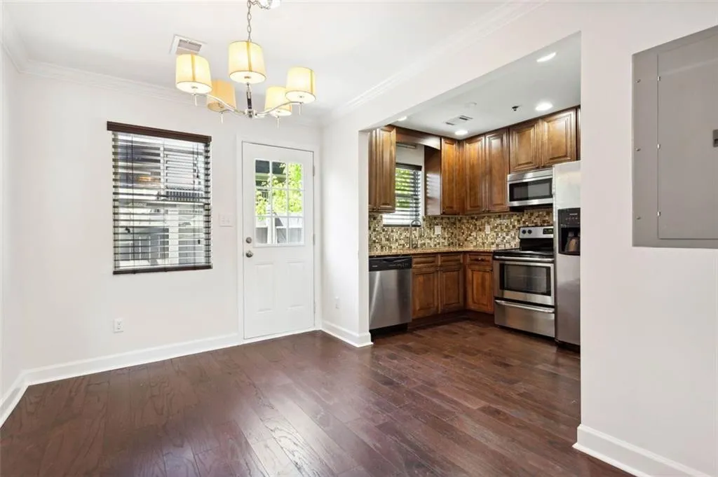 265 Winding River Drive Unit #c, Atlanta, Georgia 30350, 2 Bedrooms Bedrooms, ,1 BathroomBathrooms,Residential,Sold,265 Winding River Drive Unit #c,7202257