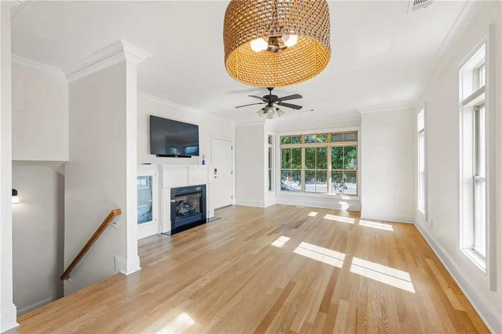 272 Le Gran Bend, Atlanta, Georgia 30328, 2 Bedrooms Bedrooms, ,2 BathroomsBathrooms,Residential,Sold,272 Le Gran Bend,7447293