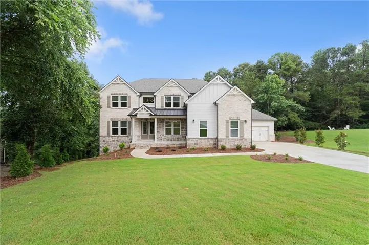 Cul-de-sac Lot, private backyard, room for a pool, 4 car garage