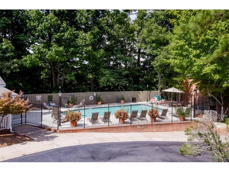 7500 Roswell Road Unit 15, Atlanta, Georgia 30350, 3 Bedrooms Bedrooms, ,2 BathroomsBathrooms,Residential,Sold,7500 Roswell Road Unit 15,5565316