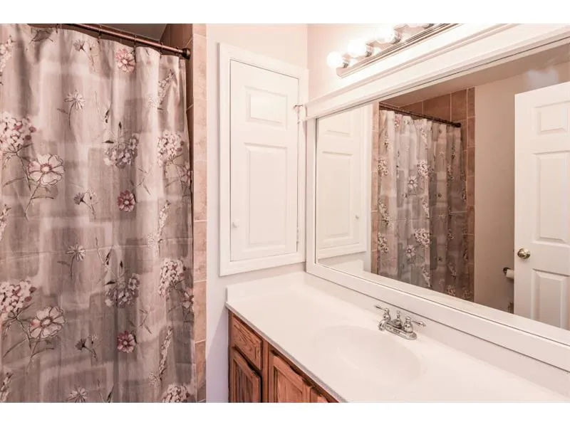 7500 Roswell Road Unit 15, Atlanta, Georgia 30350, 3 Bedrooms Bedrooms, ,2 BathroomsBathrooms,Residential,Sold,7500 Roswell Road Unit 15,5565316