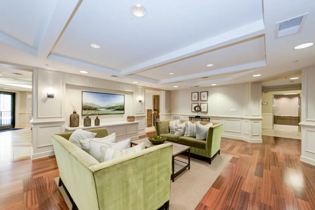 200 River Vista Drive Unit 232, Atlanta, Georgia 30339, 1 Bedroom Bedrooms, ,1 BathroomBathrooms,Residential,Sold,200 River Vista Drive Unit 232,5816165