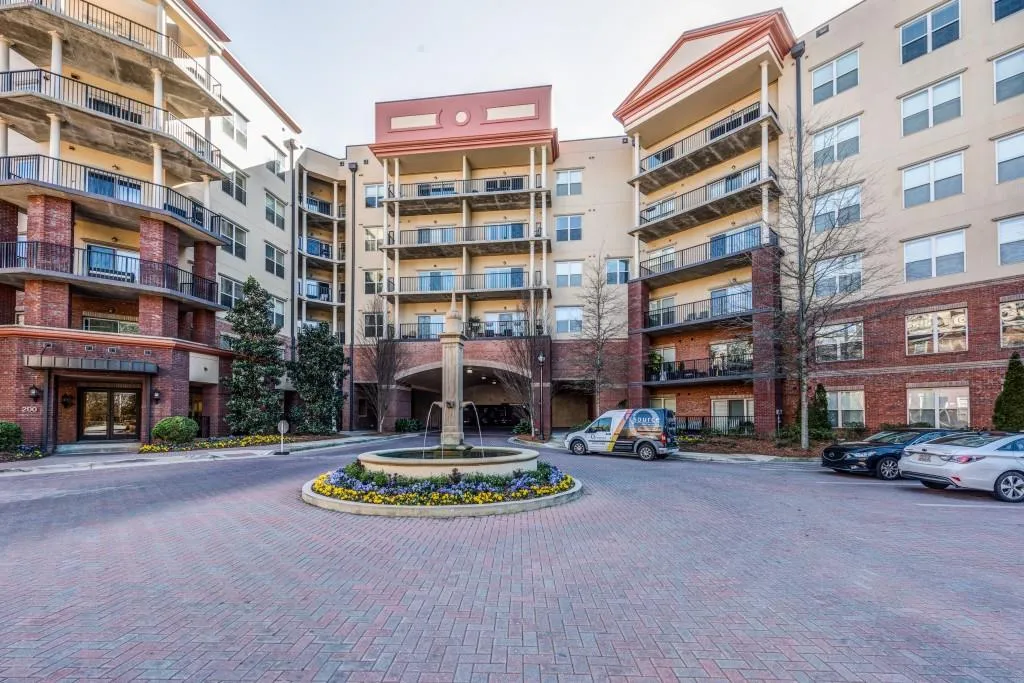 200 River Vista Drive Unit 232, Atlanta, Georgia 30339, 1 Bedroom Bedrooms, ,1 BathroomBathrooms,Residential,Sold,200 River Vista Drive Unit 232,5816165