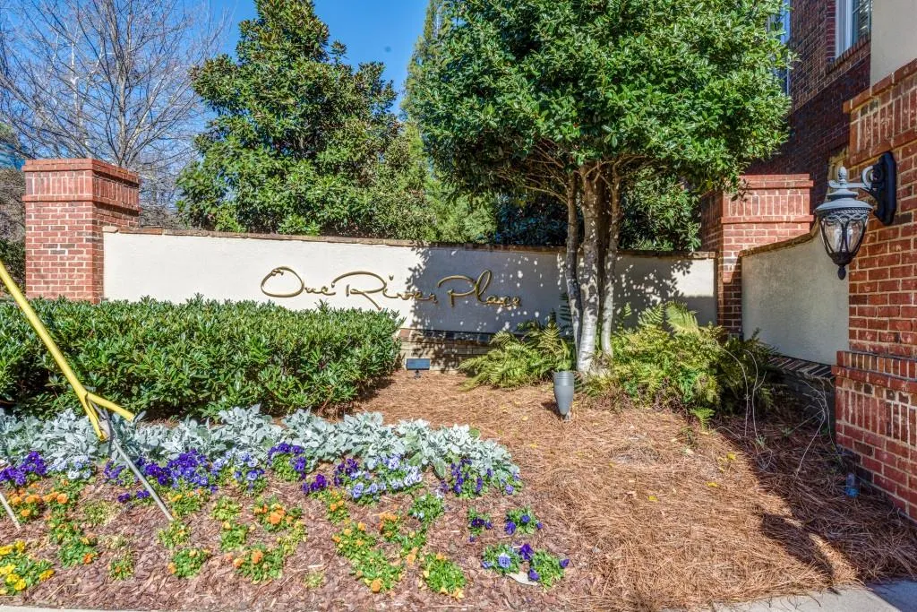 200 River Vista Drive Unit 232, Atlanta, Georgia 30339, 1 Bedroom Bedrooms, ,1 BathroomBathrooms,Residential,Sold,200 River Vista Drive Unit 232,5816165