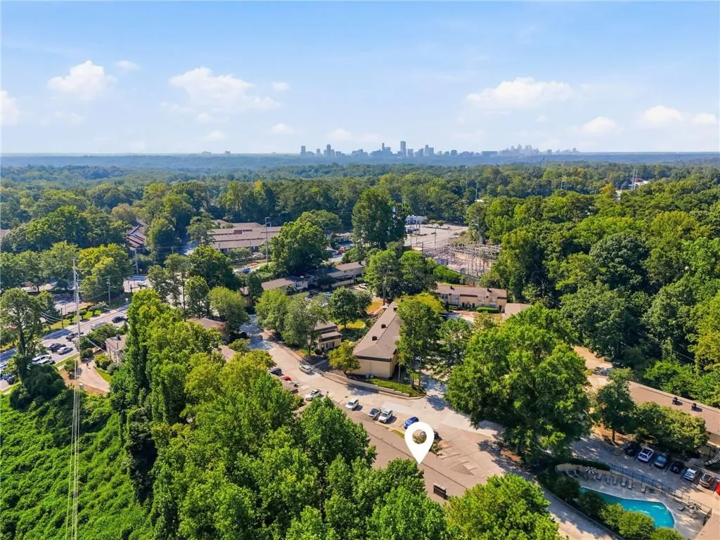 5400 Roswell Road Unit N6, Sandy Springs, Georgia 30342, 2 Bedrooms Bedrooms, 0 ,2 BathroomsBathrooms,Residential,For Sale,5400 Roswell Road Unit N6,7828747