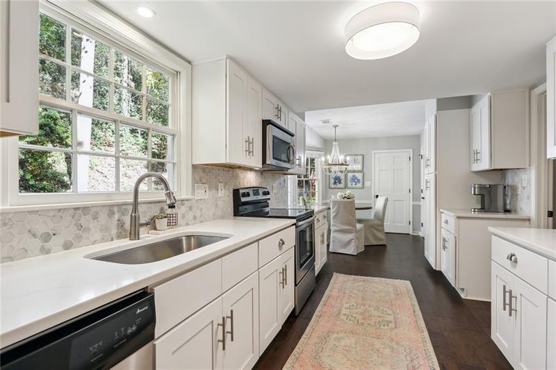 520 Forest Valley Road, Atlanta, Georgia 30342, 4 Bedrooms Bedrooms, ,2 BathroomsBathrooms,Residential,Sold,520 Forest Valley Road,7322239