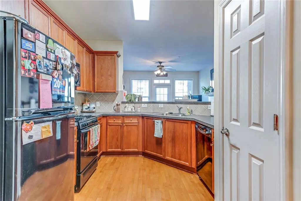 3150 Woodwalk Drive Se Unit 3206, Atlanta, Georgia 30339, 2 Bedrooms Bedrooms, ,2 BathroomsBathrooms,Residential,Sold,3150 Woodwalk Drive Se Unit 3206,5991990
