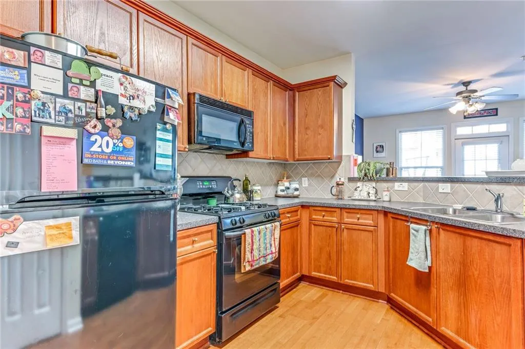 3150 Woodwalk Drive Se Unit 3206, Atlanta, Georgia 30339, 2 Bedrooms Bedrooms, ,2 BathroomsBathrooms,Residential,Sold,3150 Woodwalk Drive Se Unit 3206,5991990