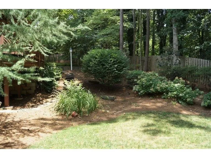 1705 Redbourne Drive, Sandy Springs, Georgia 30350, 5 Bedrooms Bedrooms, ,5 BathroomsBathrooms,Residential,Sold,1705 Redbourne Drive,5795174