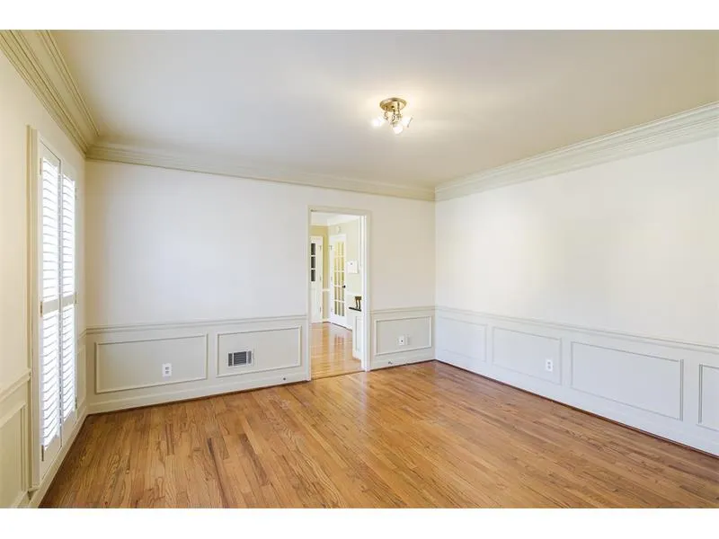 1705 Redbourne Drive, Sandy Springs, Georgia 30350, 5 Bedrooms Bedrooms, ,5 BathroomsBathrooms,Residential,Sold,1705 Redbourne Drive,5795174