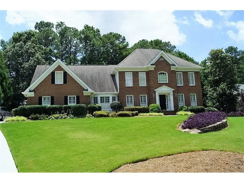 1705 Redbourne Drive, Sandy Springs, Georgia 30350, 5 Bedrooms Bedrooms, ,5 BathroomsBathrooms,Residential,Sold,1705 Redbourne Drive,5795174