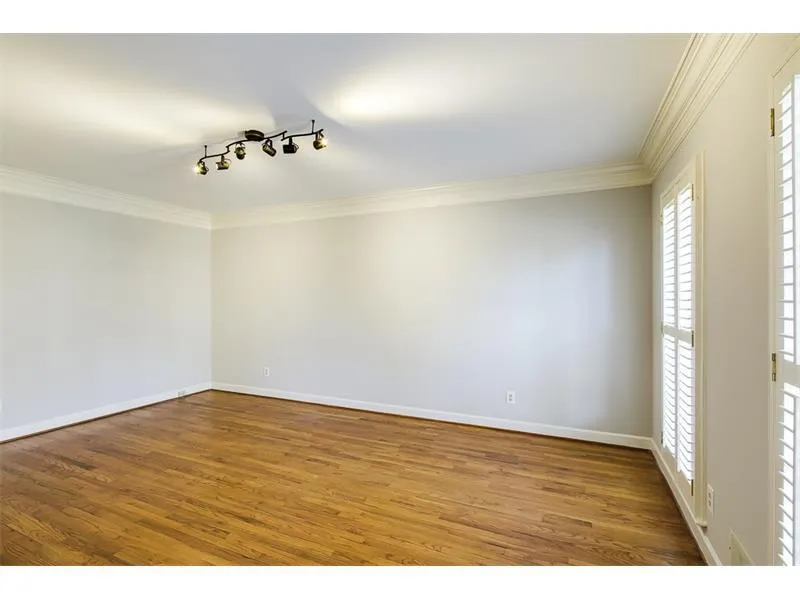 1705 Redbourne Drive, Sandy Springs, Georgia 30350, 5 Bedrooms Bedrooms, ,5 BathroomsBathrooms,Residential,Sold,1705 Redbourne Drive,5795174