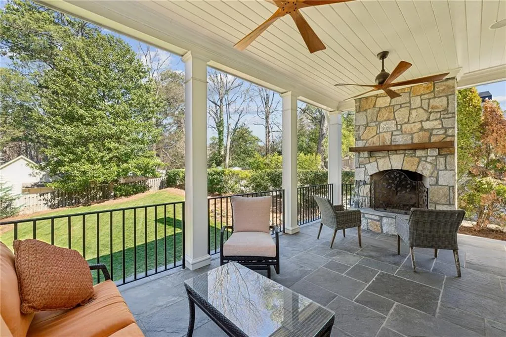 3114 Peachtree Drive Ne, Atlanta, Georgia 30305, 5 Bedrooms Bedrooms, 0 ,4 BathroomsBathrooms,Residential,Sold,3114 Peachtree Drive Ne,7558334