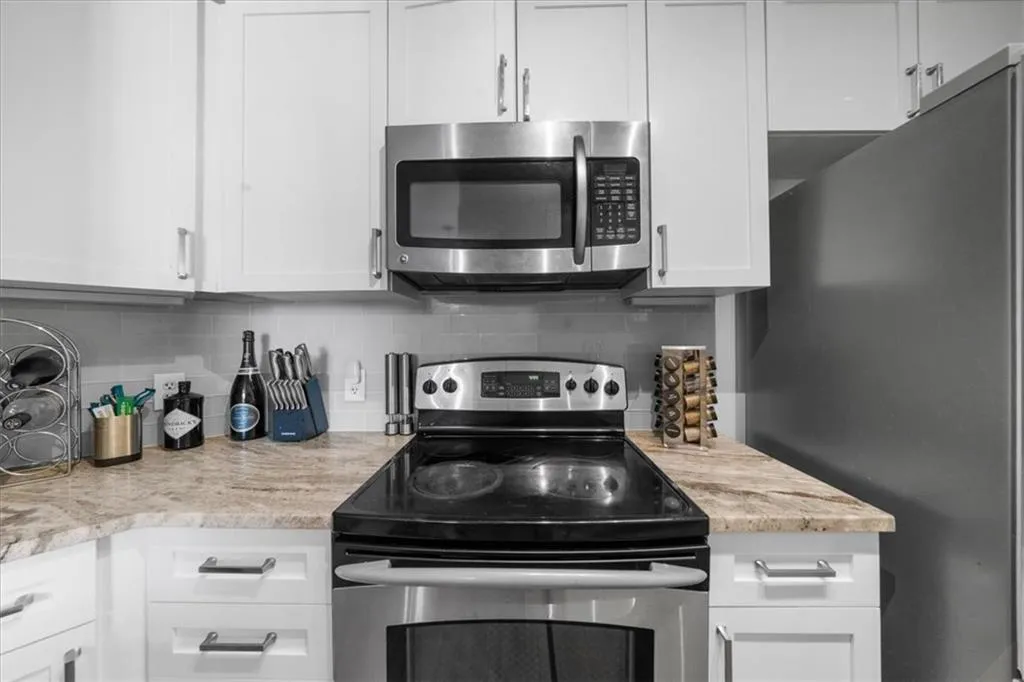 325 E Paces Ferry Road Ne Unit 504, Atlanta, Georgia 30305, 1 Bedroom Bedrooms, 0 ,1 BathroomBathrooms,Residential,For Sale,325 E Paces Ferry Road Ne Unit 504,7706969