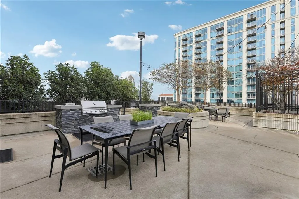 250 Pharr Road Ne Unit 1905, Atlanta, Georgia 30305, 2 Bedrooms Bedrooms, 0 ,2 BathroomsBathrooms,Residential,For Sale,250 Pharr Road Ne Unit 1905,7749016