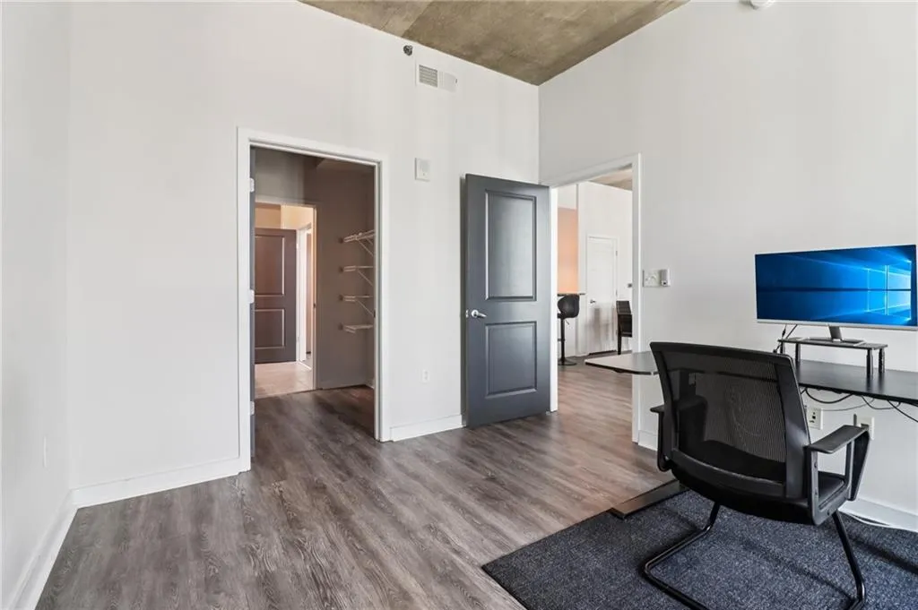 250 Pharr Road Ne Unit 1905, Atlanta, Georgia 30305, 2 Bedrooms Bedrooms, 0 ,2 BathroomsBathrooms,Residential,For Sale,250 Pharr Road Ne Unit 1905,7749016