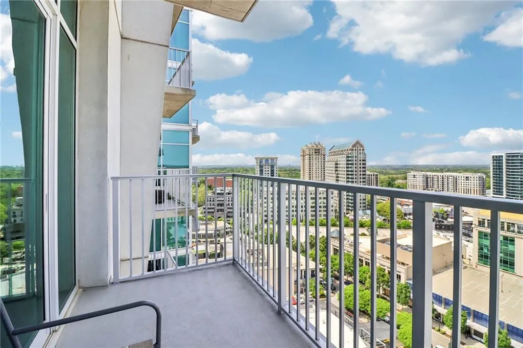 250 Pharr Road Ne Unit 1905, Atlanta, Georgia 30305, 2 Bedrooms Bedrooms, 0 ,2 BathroomsBathrooms,Residential,For Sale,250 Pharr Road Ne Unit 1905,7749016