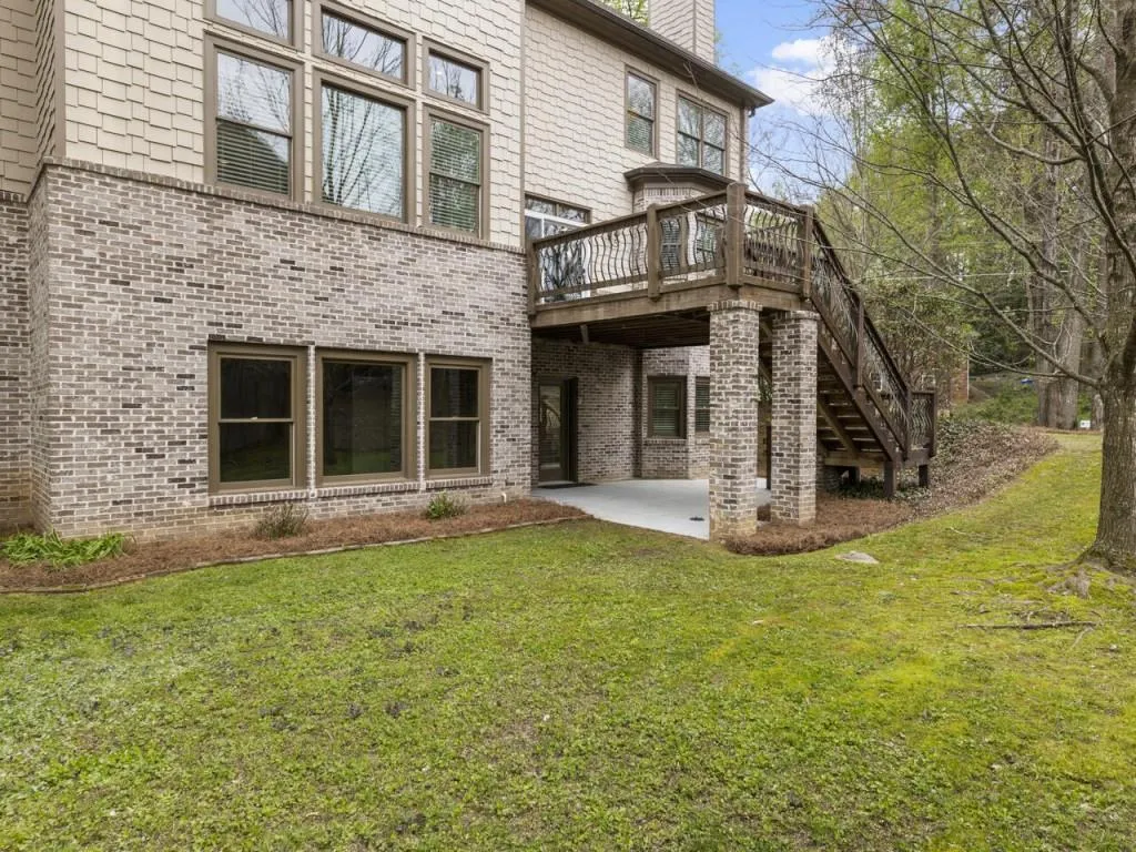 6254 Ferry Drive, Sandy Springs, Georgia 30328, 6 Bedrooms Bedrooms, ,5 BathroomsBathrooms,Residential,Sold,6254 Ferry Drive,7196373
