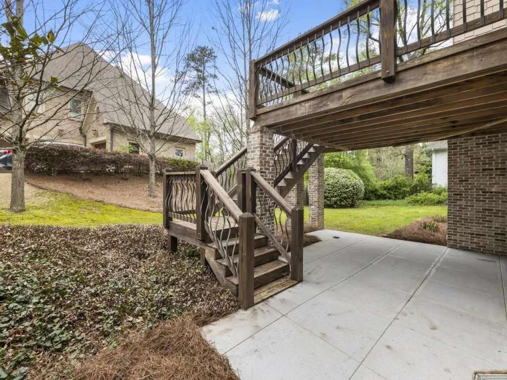 6254 Ferry Drive, Sandy Springs, Georgia 30328, 6 Bedrooms Bedrooms, ,5 BathroomsBathrooms,Residential,Sold,6254 Ferry Drive,7196373