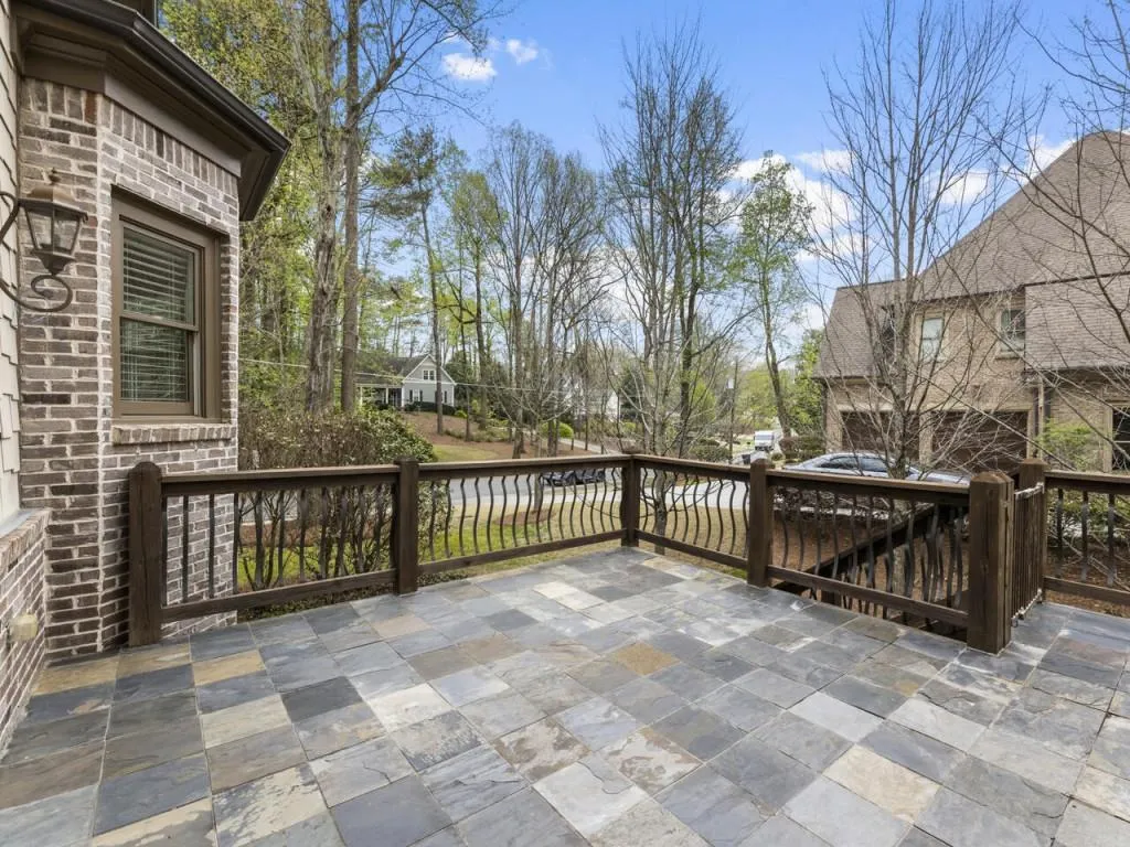 6254 Ferry Drive, Sandy Springs, Georgia 30328, 6 Bedrooms Bedrooms, ,5 BathroomsBathrooms,Residential,Sold,6254 Ferry Drive,7196373