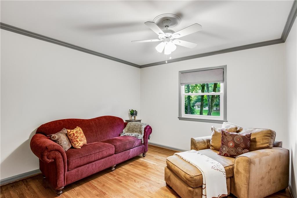 7290 Hunters Branch Drive, Sandy Springs, Georgia 30328, 5 Bedrooms Bedrooms, ,3 BathroomsBathrooms,Residential,Sold,7290 Hunters Branch Drive,7278364