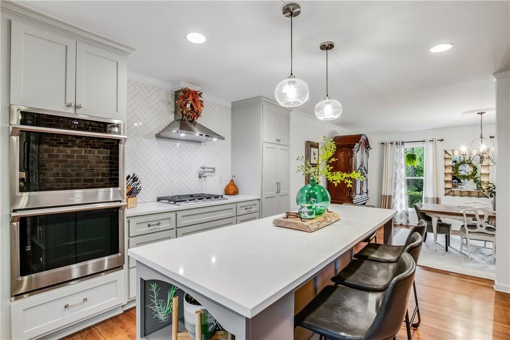 7290 Hunters Branch Drive, Sandy Springs, Georgia 30328, 5 Bedrooms Bedrooms, ,3 BathroomsBathrooms,Residential,Sold,7290 Hunters Branch Drive,7278364