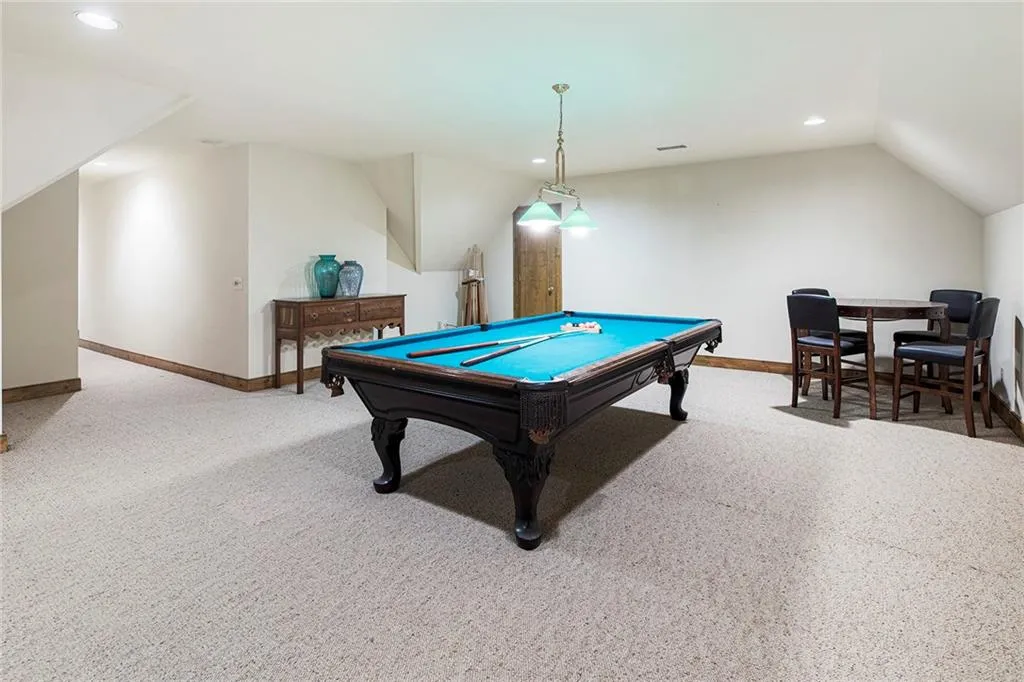 100 Wilderbluff Court, Sandy Springs, Georgia 30328, 4 Bedrooms Bedrooms, ,5 BathroomsBathrooms,Residential,Sold,100 Wilderbluff Court,7204134