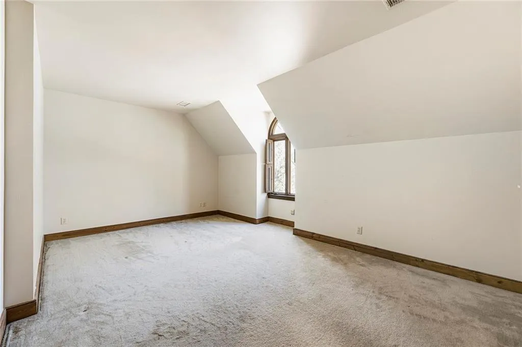 100 Wilderbluff Court, Sandy Springs, Georgia 30328, 4 Bedrooms Bedrooms, ,5 BathroomsBathrooms,Residential,Sold,100 Wilderbluff Court,7204134