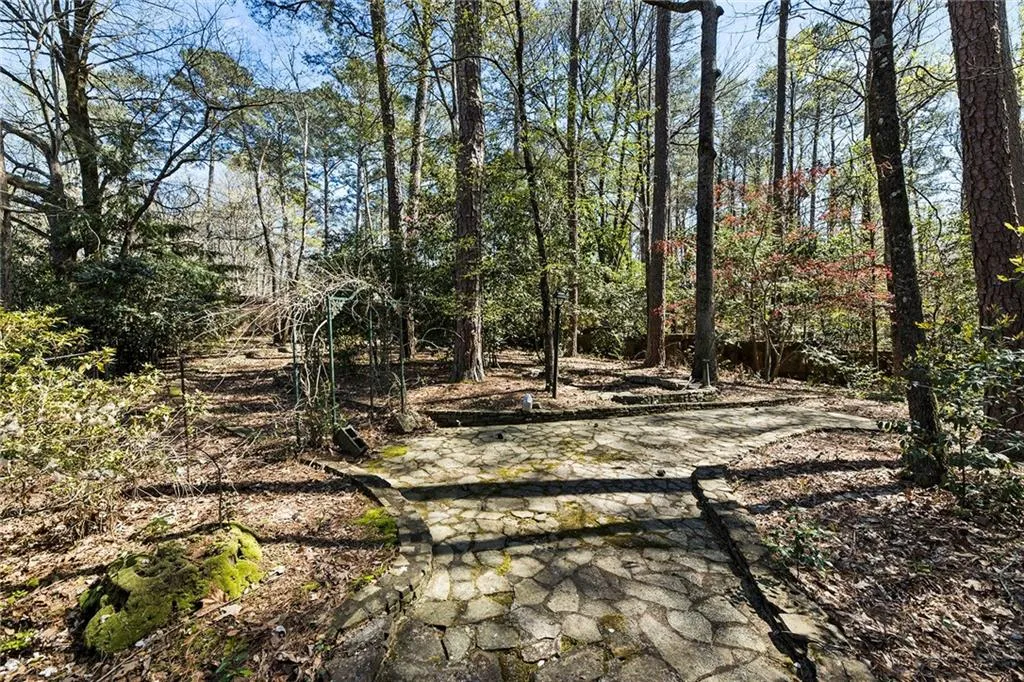 100 Wilderbluff Court, Sandy Springs, Georgia 30328, 4 Bedrooms Bedrooms, ,5 BathroomsBathrooms,Residential,Sold,100 Wilderbluff Court,7204134