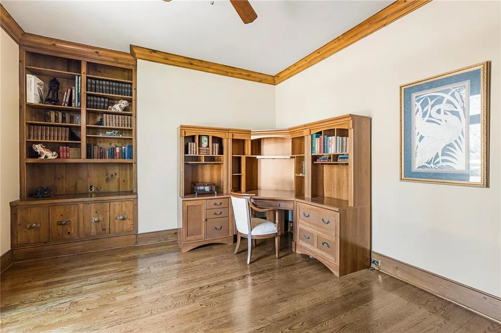 100 Wilderbluff Court, Sandy Springs, Georgia 30328, 4 Bedrooms Bedrooms, ,5 BathroomsBathrooms,Residential,Sold,100 Wilderbluff Court,7204134