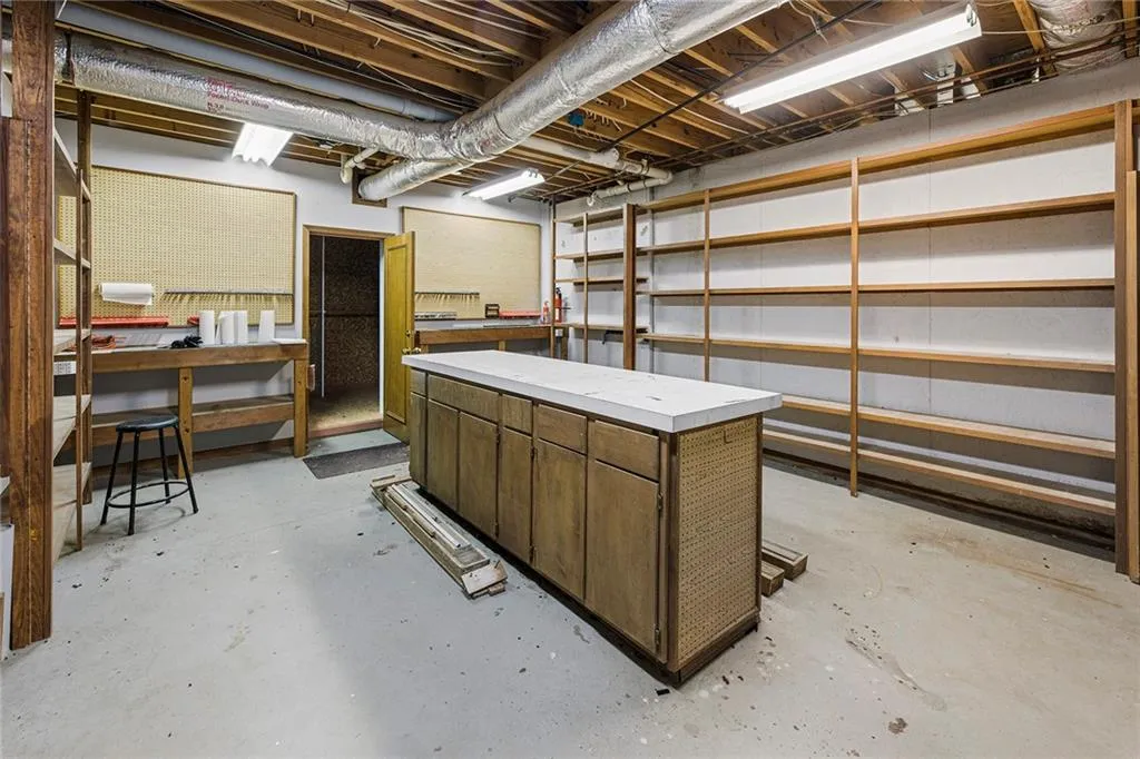 100 Wilderbluff Court, Sandy Springs, Georgia 30328, 4 Bedrooms Bedrooms, ,5 BathroomsBathrooms,Residential,Sold,100 Wilderbluff Court,7204134