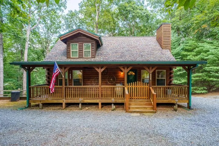 114 Rockingham Way, Ellijay, Georgia 30540