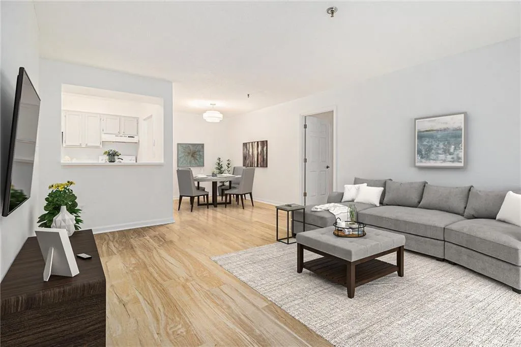 300 Johnson Ferry Road Ne Unit A203, Sandy Springs, Georgia 30328, 2 Bedrooms Bedrooms, ,2 BathroomsBathrooms,Residential,For Sale,300 Johnson Ferry Road Ne Unit A203,7626490