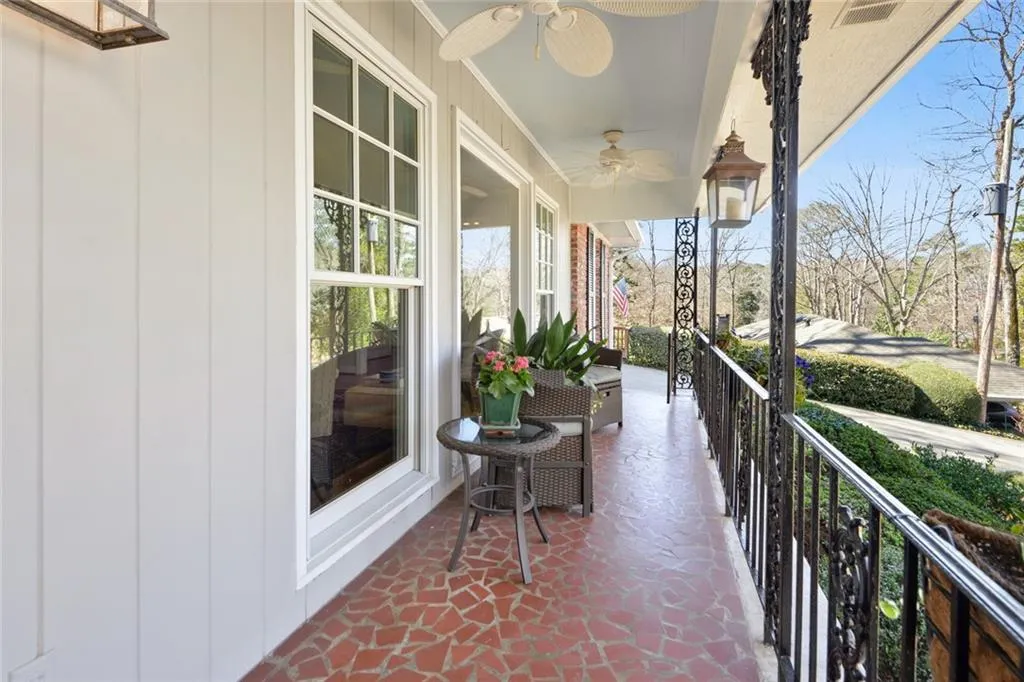 70 Landsdowne, Atlanta, Georgia 30328, 4 Bedrooms Bedrooms, ,3 BathroomsBathrooms,Residential,Sold,70 Landsdowne,6852066