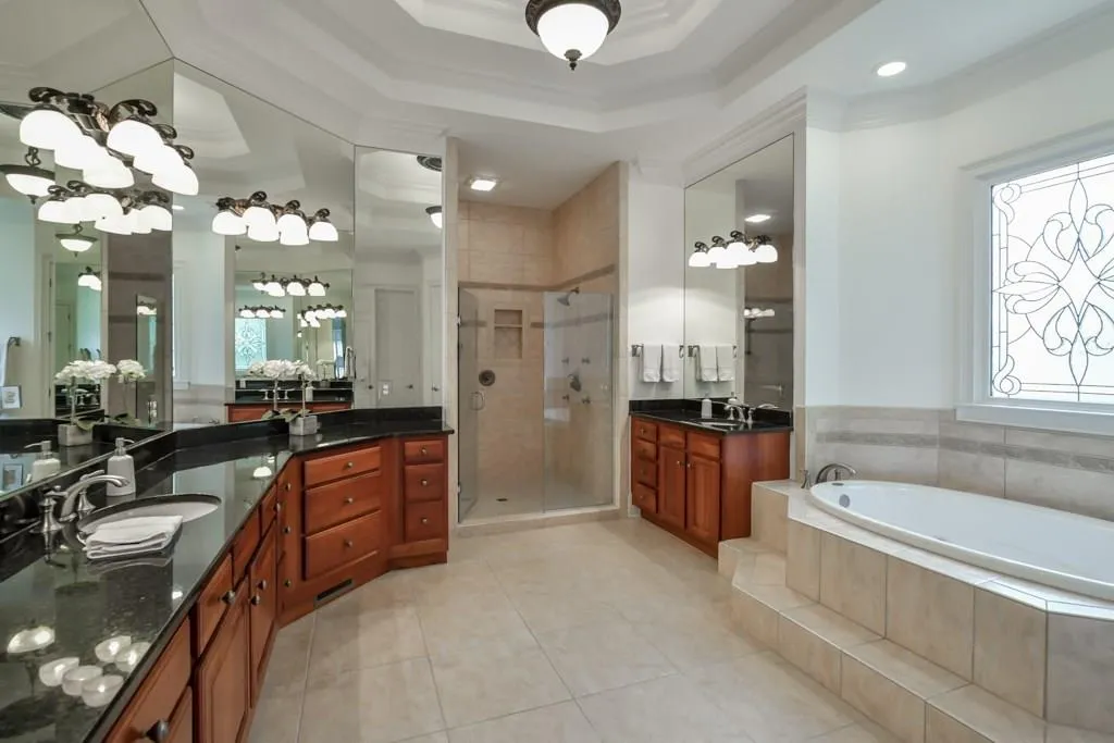 635 Colebrook Court Nw, Atlanta, Georgia 30327, 6 Bedrooms Bedrooms, ,6 BathroomsBathrooms,Residential,Sold,635 Colebrook Court Nw,5988825
