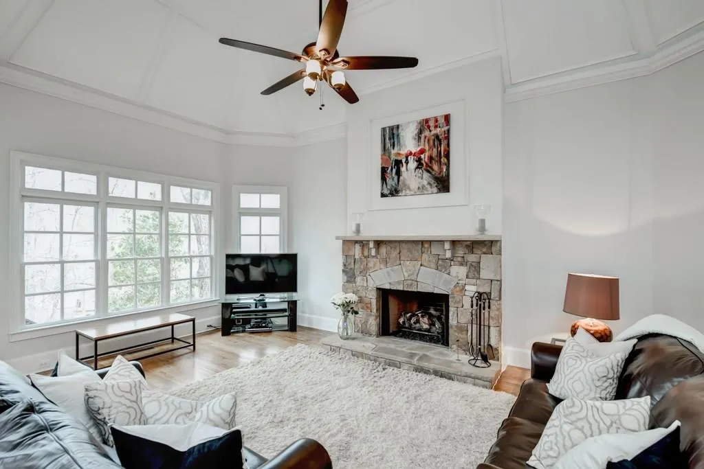 635 Colebrook Court Nw, Atlanta, Georgia 30327, 6 Bedrooms Bedrooms, ,6 BathroomsBathrooms,Residential,Sold,635 Colebrook Court Nw,5988825