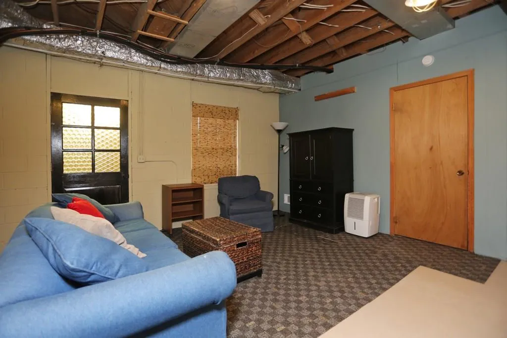 4765 Lafayette Avenue Nw, Atlanta, Georgia 30327, 5 Bedrooms Bedrooms, ,3 BathroomsBathrooms,Residential,Sold,4765 Lafayette Avenue Nw,5666948
