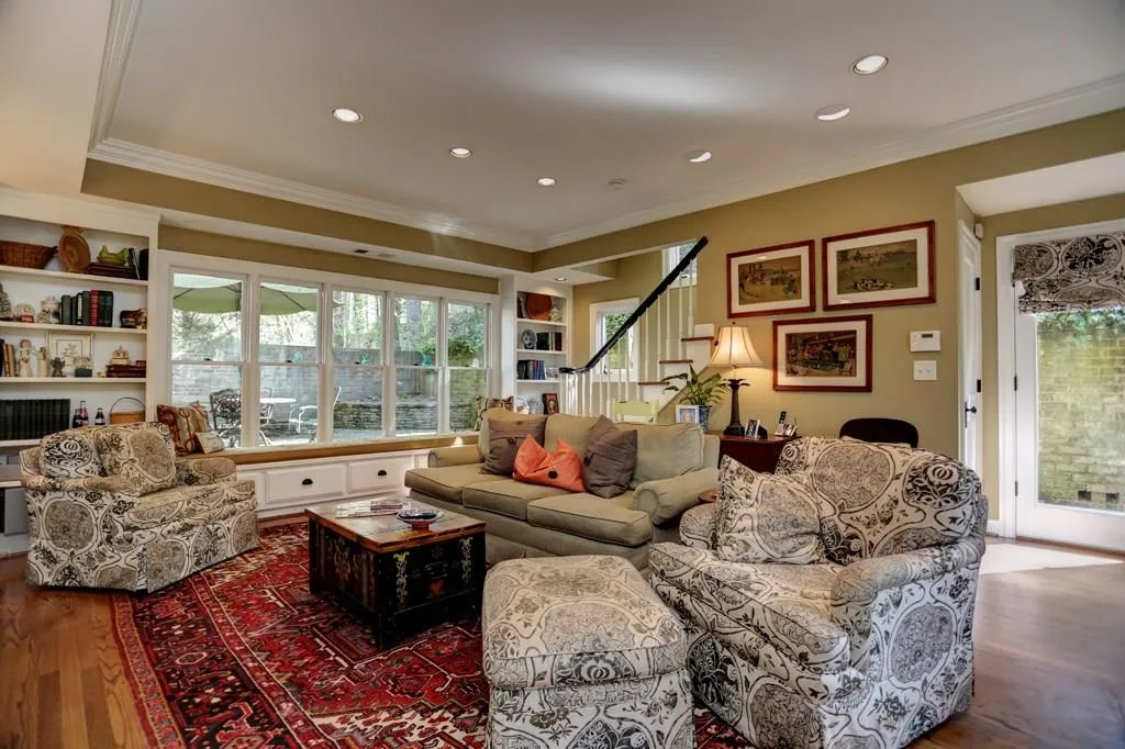 4765 Lafayette Avenue Nw, Atlanta, Georgia 30327, 5 Bedrooms Bedrooms, ,3 BathroomsBathrooms,Residential,Sold,4765 Lafayette Avenue Nw,5666948