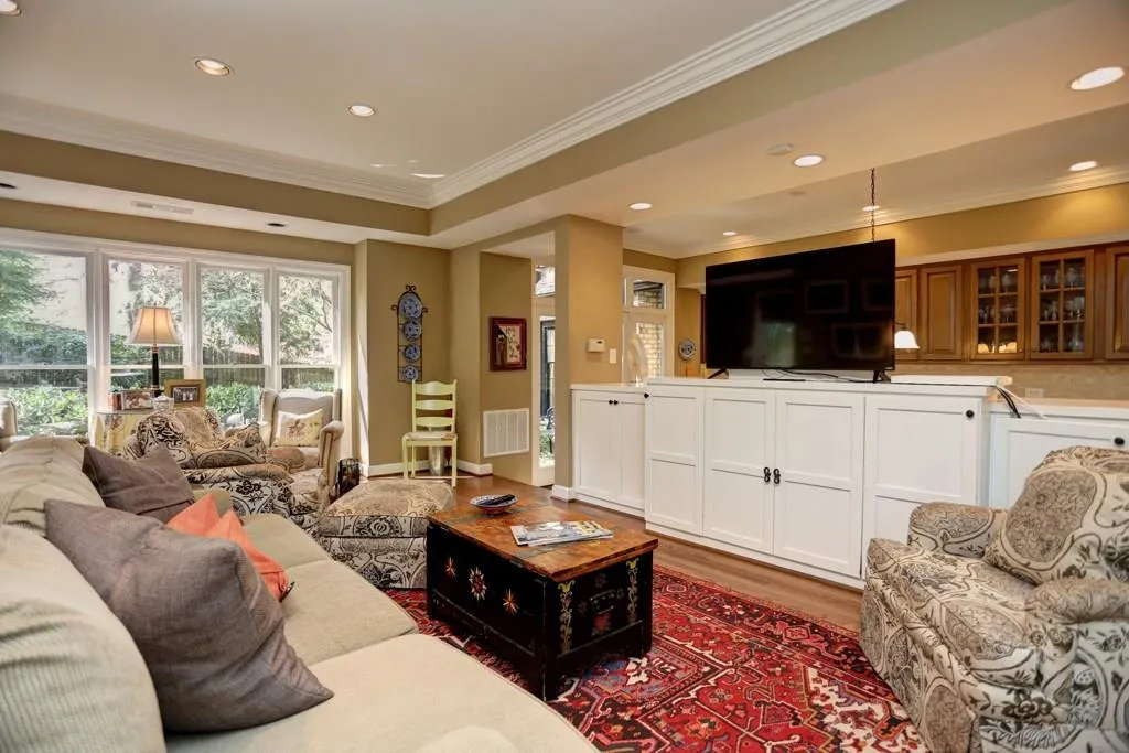 4765 Lafayette Avenue Nw, Atlanta, Georgia 30327, 5 Bedrooms Bedrooms, ,3 BathroomsBathrooms,Residential,Sold,4765 Lafayette Avenue Nw,5666948