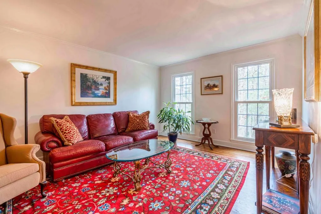 300 Stone Mill Trail Ne, Atlanta, Georgia 30328, 5 Bedrooms Bedrooms, ,3 BathroomsBathrooms,Residential,Sold,300 Stone Mill Trail Ne,6828267